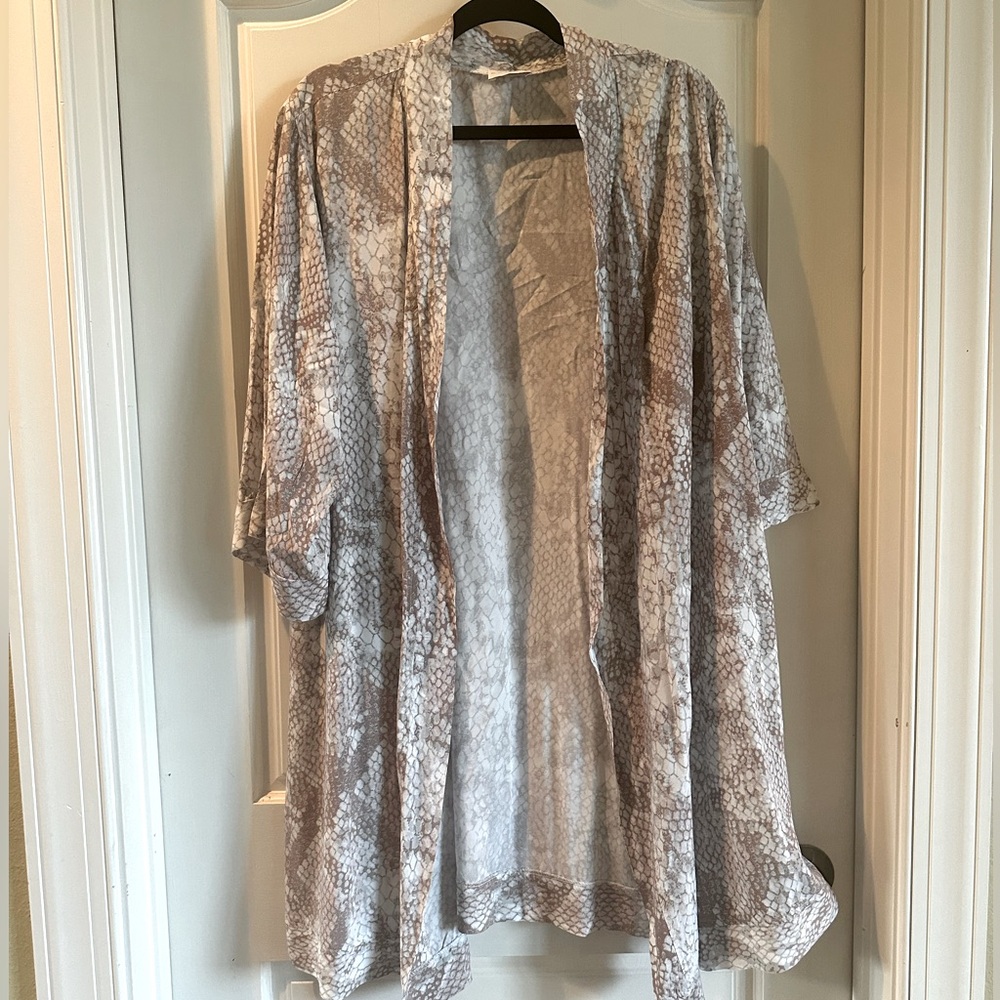 KARLIE SNAKE SKIN CARDIGAN